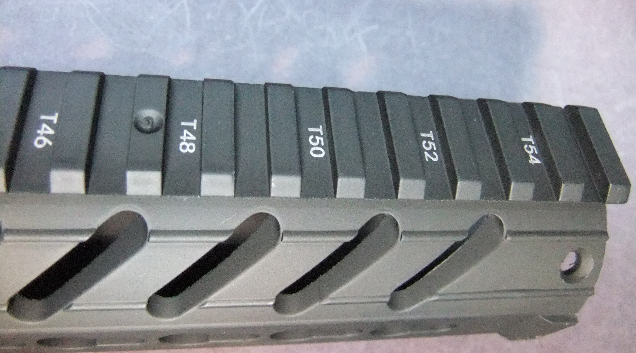 16″ Inch AR15 Ultra Light Carbon Fiber Polymer Flat Black Keymod Free