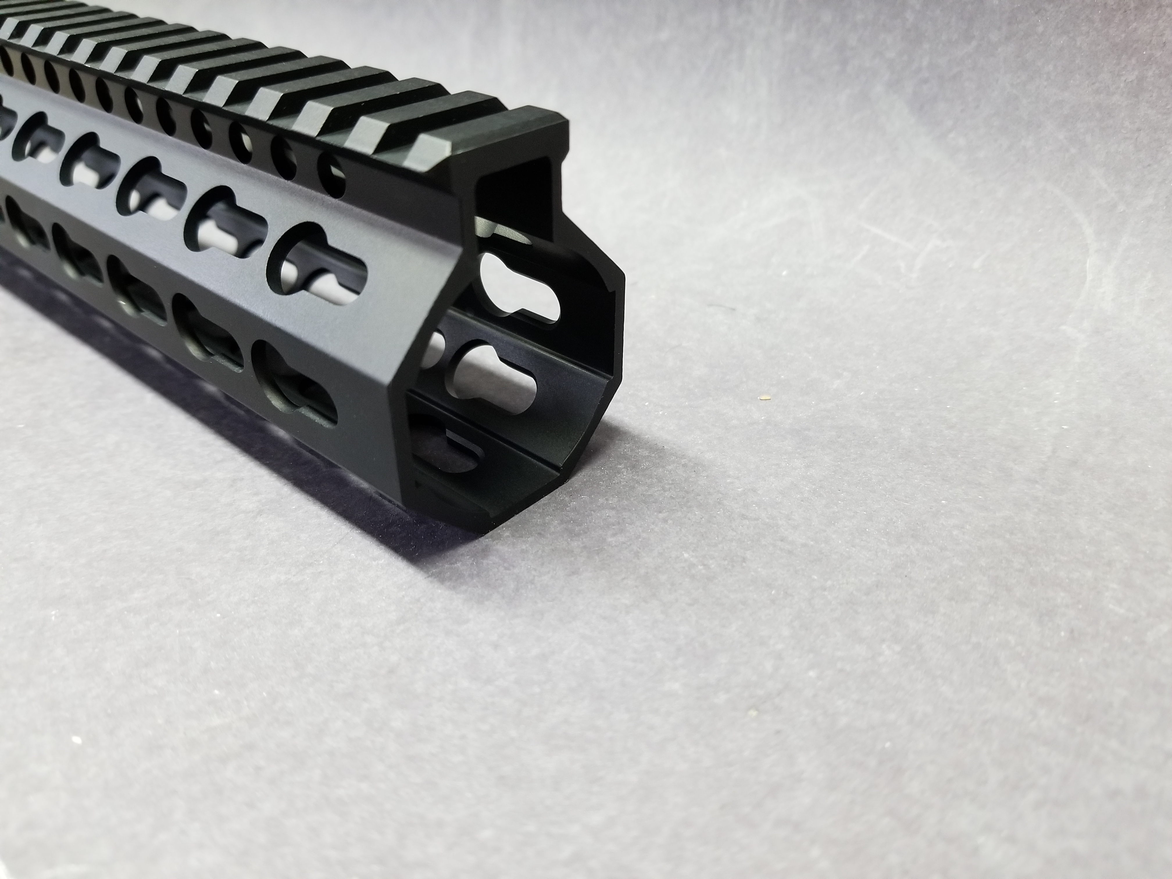 15″ Inch AR AR15 .223 5.56 Ultra Light Slim Clamp Style Black Anodized