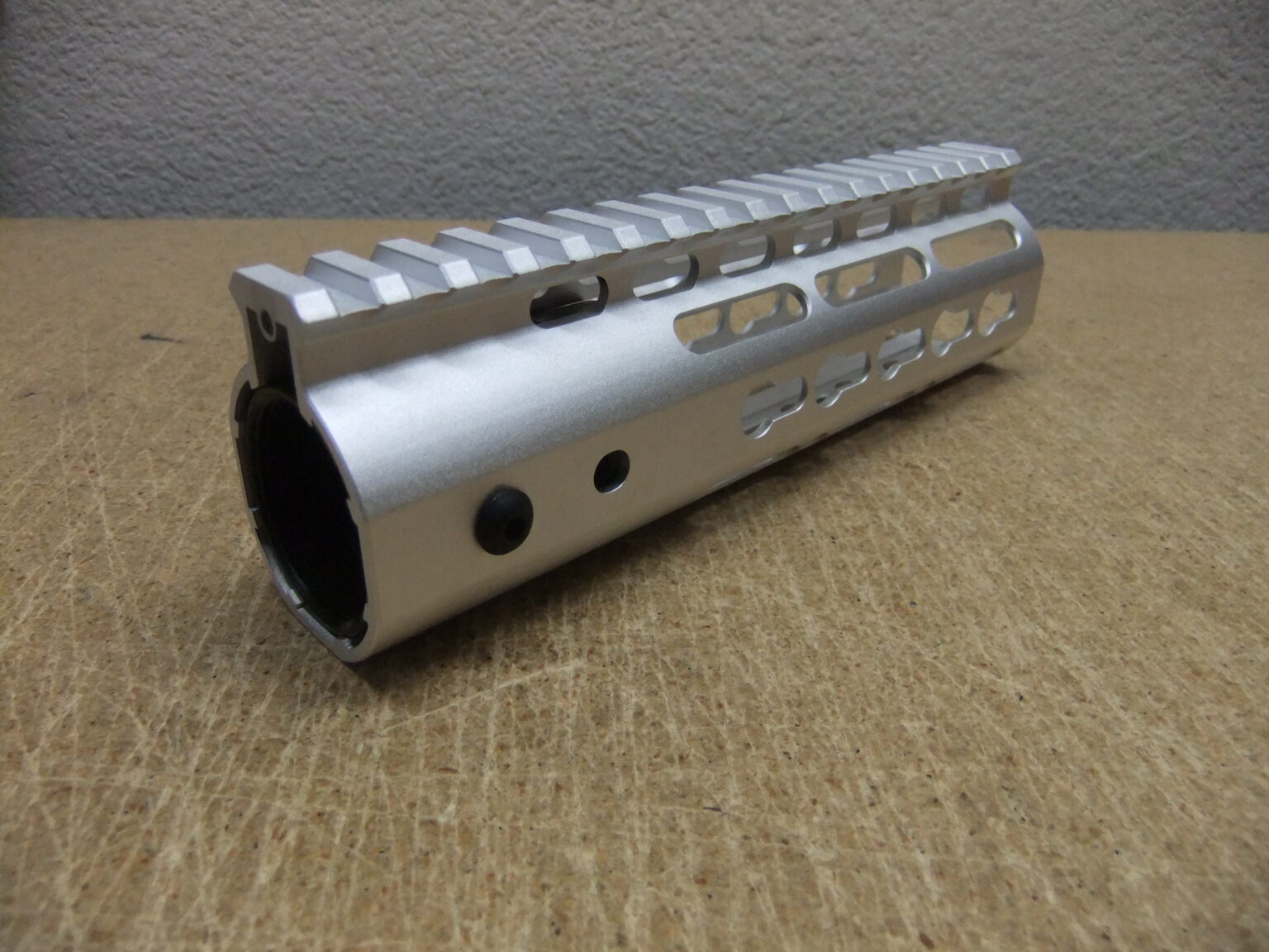 7" Inch AR15 AR15 AR Ultra Light Slim BARE ALUMINUM KEYMOD Free Float